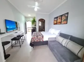 Cond loft novo à 400 m da praia