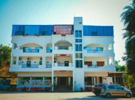 Sukoon Resort，位于Khāpri的酒店