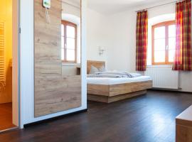 Landhotel & Gasthof Baiernrain，位于Baiernrain的酒店