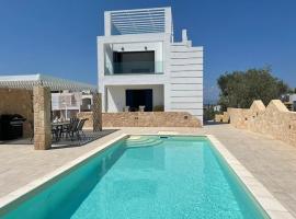 Souvala /Aegina. Excellent location Luxury villa.，位于Vathí的酒店