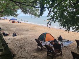 Sea View Kampong Style Homestay Pengkalan Balak，位于彭佳兰巴拉海滩的酒店