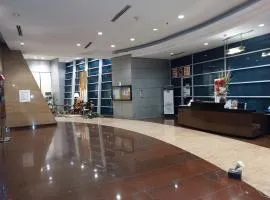 MANILA BAY FRONT DELUX Pearl of the orient