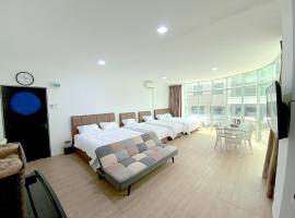 CN Homestay B2 Floor 2 at Nagoya Hill Mall，位于名古屋的酒店