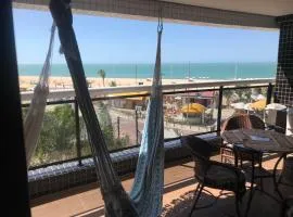 Alugo Temporada apartamento frente ao mar de Fortaleza vista panorâmica do Mar