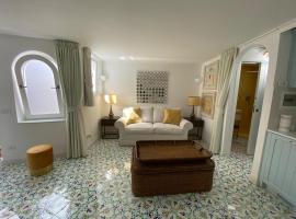 Villa Sain Charming Suite，位于阿纳卡普里的旅馆
