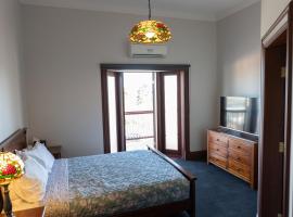 Blue Mountain Hotel，位于Lawson的酒店