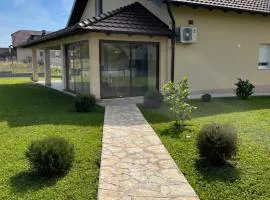 Apartmani Lux Nina