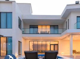 Byblos Villa Resort，位于阿尔哈德的海滩短租房