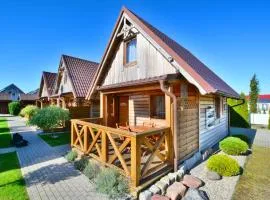 Holiday home in Ustronie Morskie with a playground