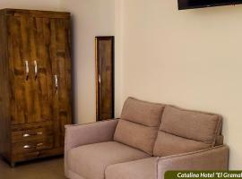 Catalina Hotel y Restaurante，位于Cacaopera的酒店