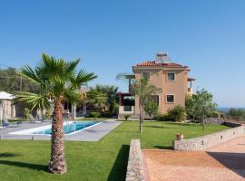 Villa David With Private Pool - Happy Rentals，位于Kavrokhórion的酒店