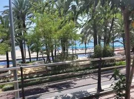 Apartamento BENIDORM primera linea playa