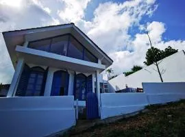 Casa Alstonia