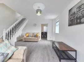 Gatacre House - Stylish 3 bed house, sleeps 7