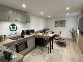 The Forge, Elegant Luxury Apartment with Bike store - Sleeps 4，位于威克的公寓