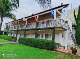 Hotel Palmas Teotihuacán，位于圣胡安特奥蒂瓦坎的酒店