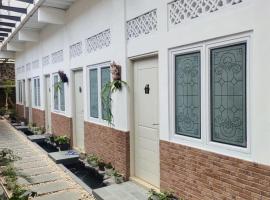 Bu Sepuh GuestHouse，位于Sangkanurip的酒店