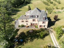 Maison familiale à Lametz avec jardin et équipements de loisirs，位于Lametz的酒店