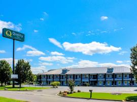 Quality Inn Scottsboro US/72-Lake Guntersville Area，位于斯科茨博罗的酒店