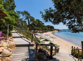 Grand Hôtel De Cala Rossa & Spa Nucca，位于维琪奥港的酒店