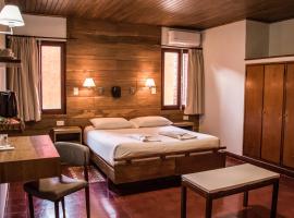 Hotel Cuatro Pinos，位于奥韦拉的酒店