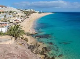 Apartment near the beach with a huge terrace, patio, wifi and parking