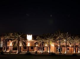 Al Artaa Resort，位于里瓦的酒店