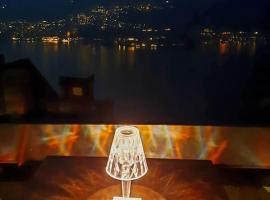 Luxury Room La Terrazza sul Lago di Como，位于布里维奥的旅馆