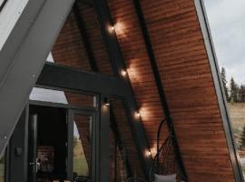 Nordik Cabin - Aframe with 2 bedrooms，位于马里瑟尔的酒店