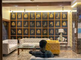Hotel Sudarshan Palace，位于Latur的酒店
