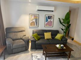 Walking Street Condo Beautiful 1 king bedroom，位于安吉利斯的酒店