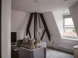Apartment 10 Penthouse 2 bedrooms, sleeps x 4