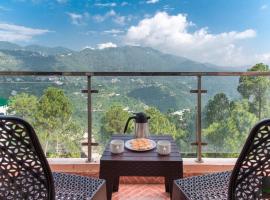 The Western Heights I Serviced Apartments I Pvt Balcony I Lift I Peacefull Area I Family Accomodation I Kasauli I By Exotic Stays，位于卡绍利的酒店