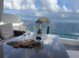 Vistas impresionantes al mar de Garachico，位于加拉奇科的酒店