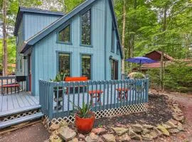Colorful Pocono Lake Cabin with Deck and Fire Pit