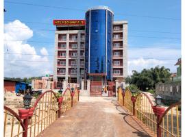 Hotel Red Crown Pvt Ltd，位于Lālbhitti的酒店
