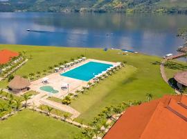 Bella Terra Laguna Azul Resort & Spa，位于Sauce的度假村