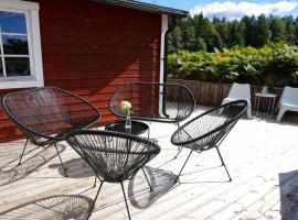 4 person holiday home in Högsjö-By Traum，位于Högsjö的酒店