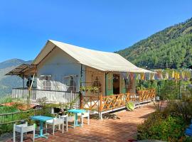 Moksham Himalayan Campsite Pangot，位于奈尼塔尔的酒店