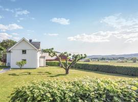 5 Bedroom Beautiful Home In Björketorp，位于Björketorp的酒店