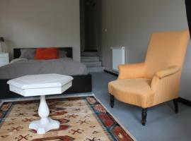 La Tropicale-Maison au calme avec 1 chambre，位于南特的住宿加早餐旅馆