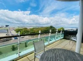 Quayside Apartment - Large and Spacious Duplex
