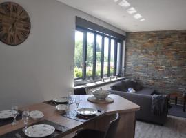 Gite St Nicolas ancien corps de ferme horticole，位于弗雷曼的酒店