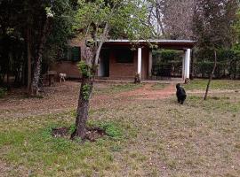 Cabaña en quinta la aurora，位于米娜克拉韦罗的酒店