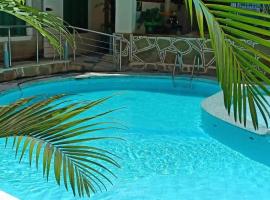 Merry Villa Hotel & Apartments，位于蒙巴萨的酒店