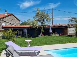 Au pool house de la Faye +spa ouvert toute l'année
