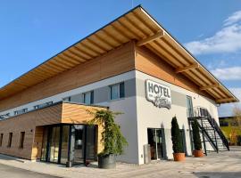 Hotel am Sonnenlandpark，位于Lichtenau的酒店