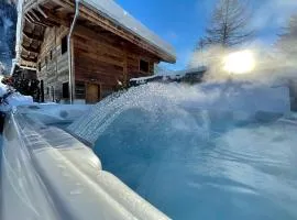 Chalet le petit Nicolas, jacuzzi, vue Mont Blanc