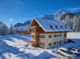 Natura Boutique Chalet Wellness SPA，位于多比亚科的酒店