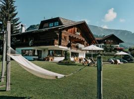 Mountain Chalet Pra Ronch，位于塞尔瓦迪加尔代纳山谷萨朗雪道附近的酒店